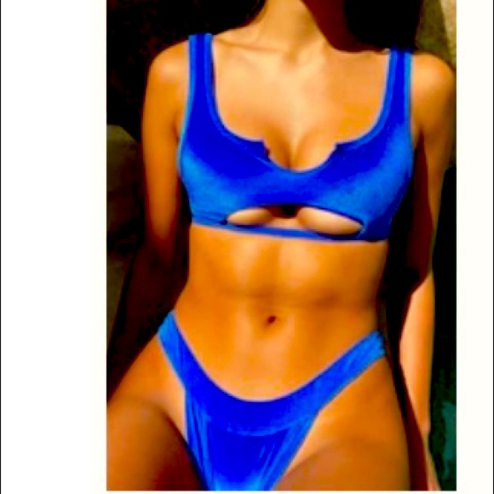FRANKIE’S Bikini- size Medium Cole velvet scoop bikini top- gorgeous blue color!